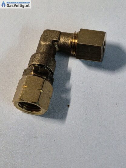 8mm messing knelkoppeling knie x 1/4 links binnendraad